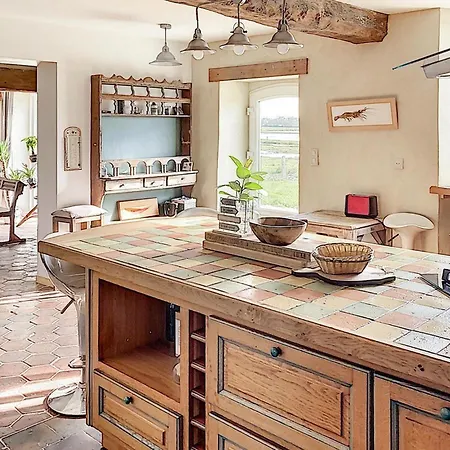 Cozy In En Bessin With Wifi Ferienhaus Cricqueville-en-Bessin